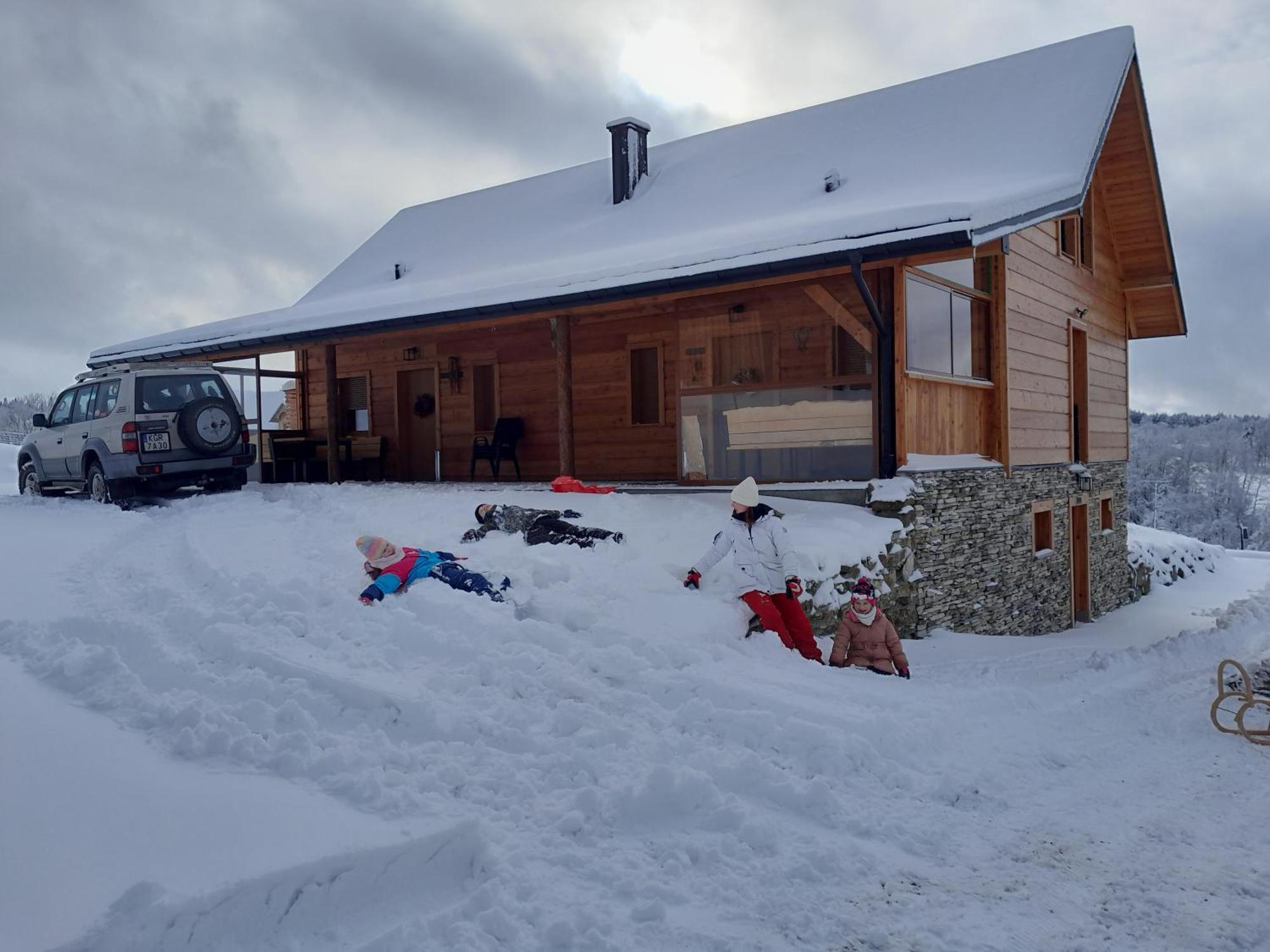Kuznia Nowica Lägenhet Uscie Gorlickie Exteriör bild